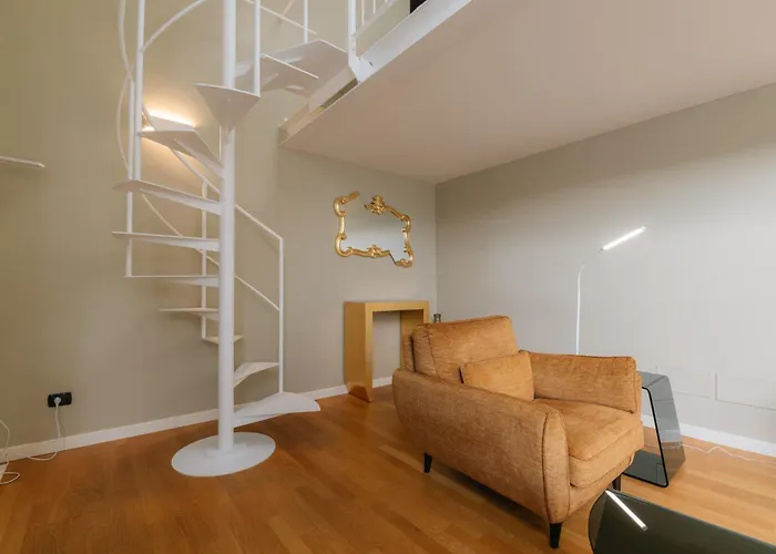 Apartman R Tulipano House Como