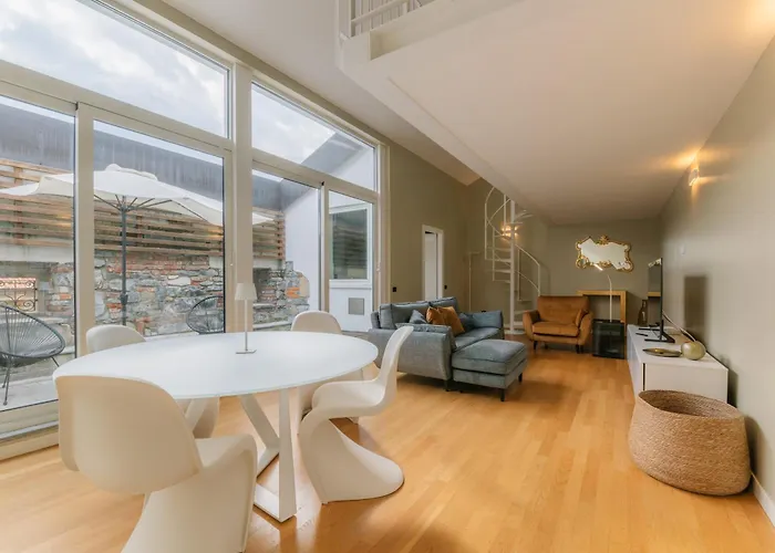 Apartman R Tulipano House